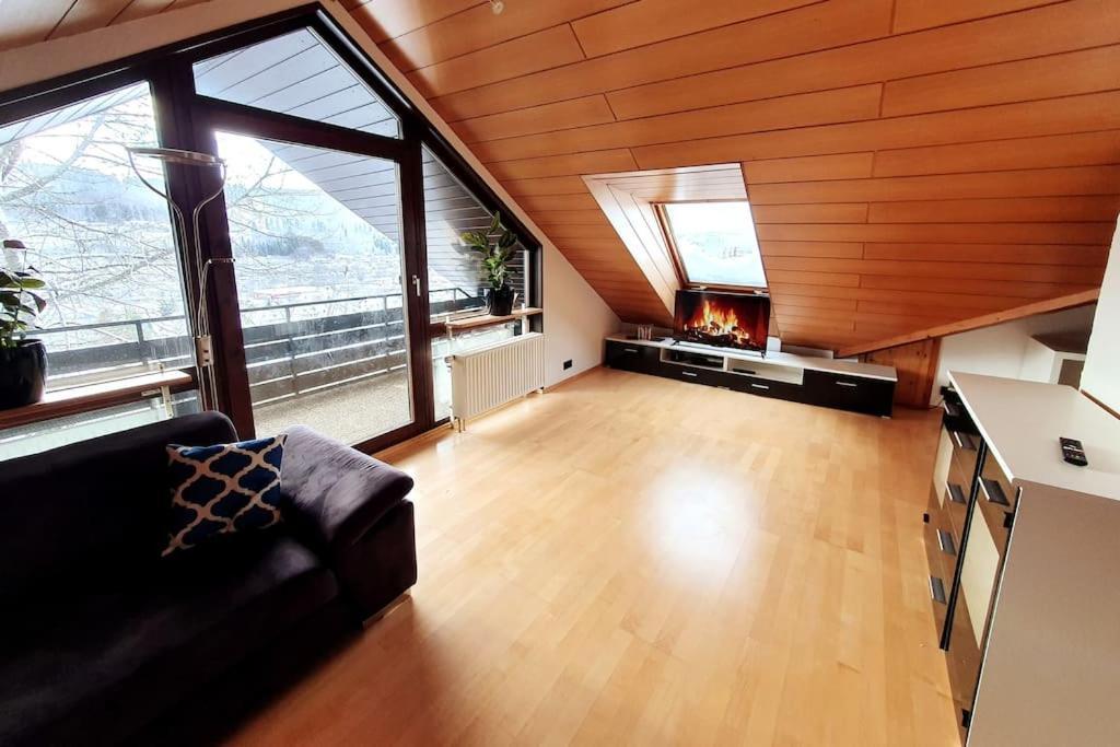Studiowohnung Schwabenalb Mit Panoramablick 알브쉬타트 외부 사진